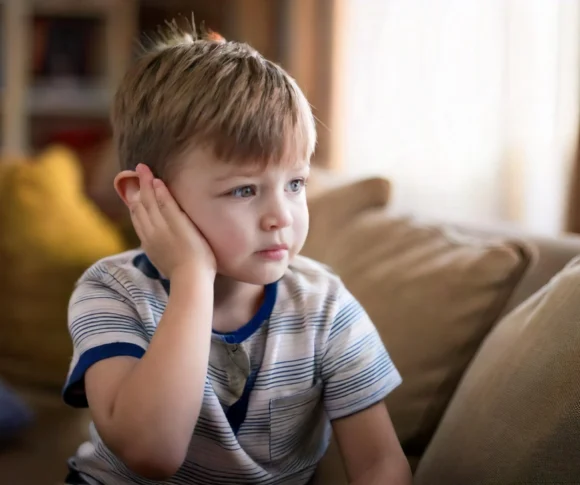 My Child's Ear Hurts! 🤕 Causes, Relief Tips & When to See a Doctor